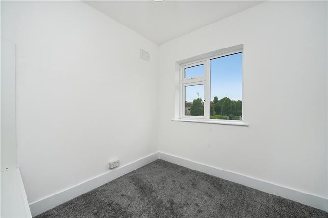 47 Crestfield Avenue, Whitehall, Dublin 9