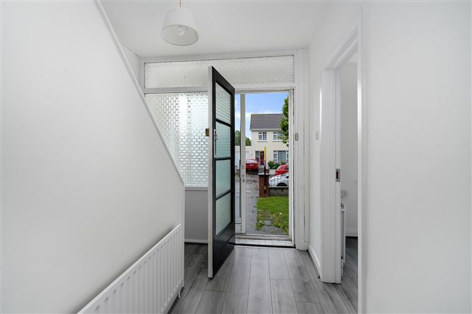 47 Crestfield Avenue, Whitehall, Dublin 9