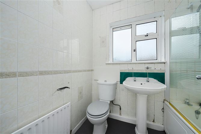 47 Crestfield Avenue, Whitehall, Dublin 9