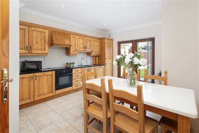15 Castlerock Avenue, Castlerock, Midleton, Cork