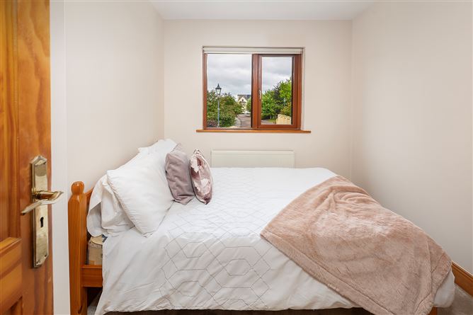 15 Castlerock Avenue, Castlerock, Midleton, Cork