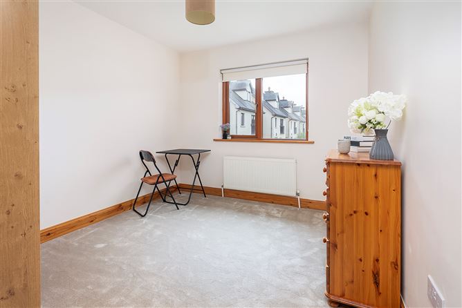 15 Castlerock Avenue, Castlerock, Midleton, Cork