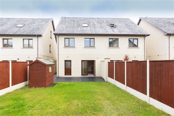 15 Castlerock Avenue, Castlerock, Midleton, Cork
