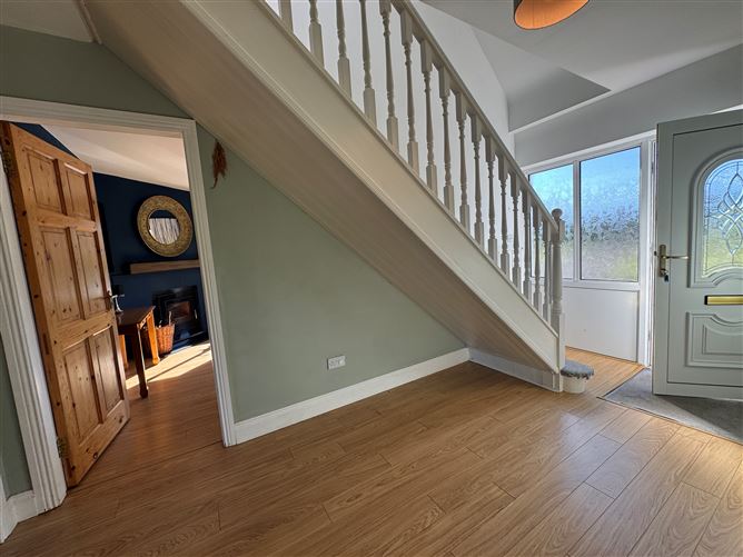 Ref 1209 - Birchwood House, Bahaghs, Caherciveen, Kerry