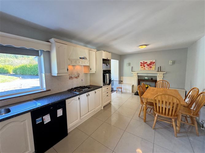 Ref 1209 - Birchwood House, Bahaghs, Caherciveen, Kerry