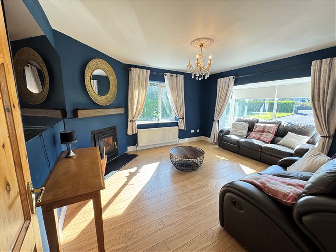 Ref 1209 - Birchwood House, Bahaghs, Caherciveen, Kerry