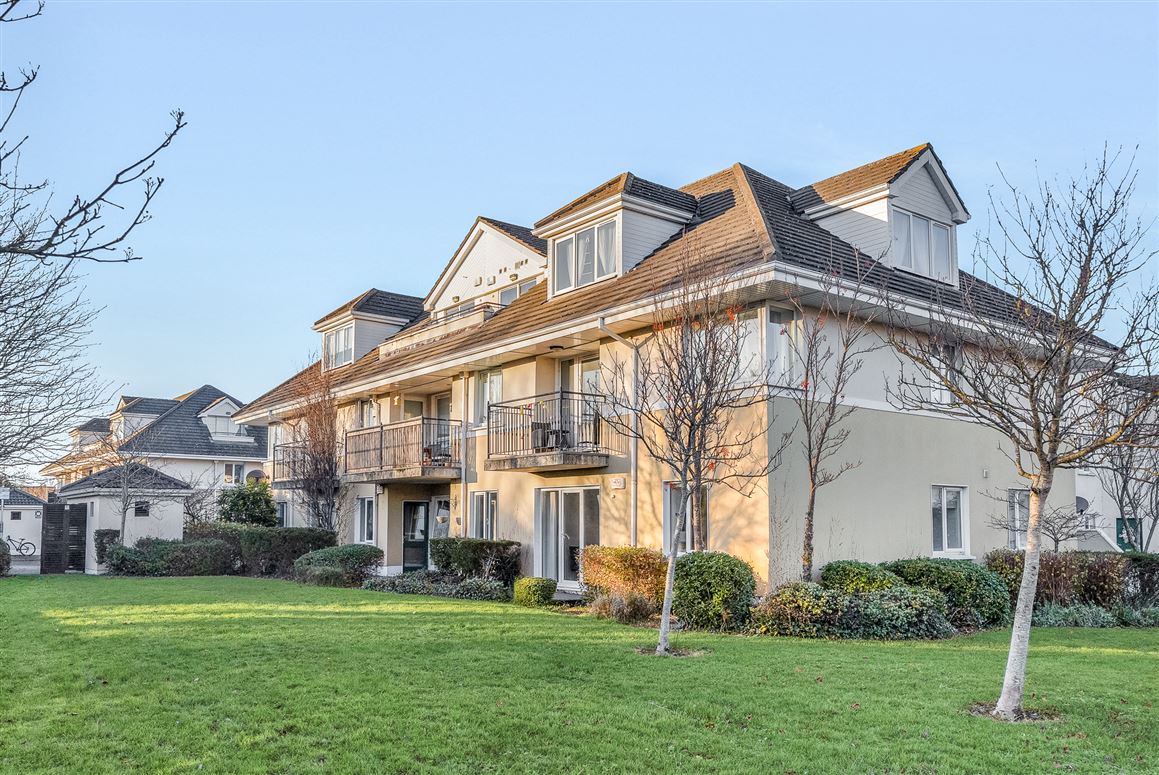 2 Chestnut House 23 Applewood Square, Swords,   County Dublin