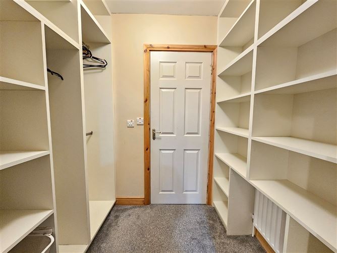 3 Clonmoney Grove, Crusheen, Ennis, Co. Clare