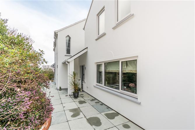 Elm Grove, Colla, Schull,   West Cork