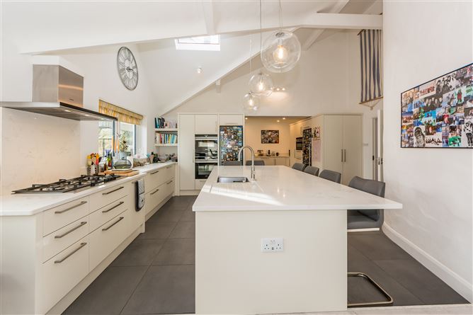 Elm Grove, Colla, Schull,   West Cork