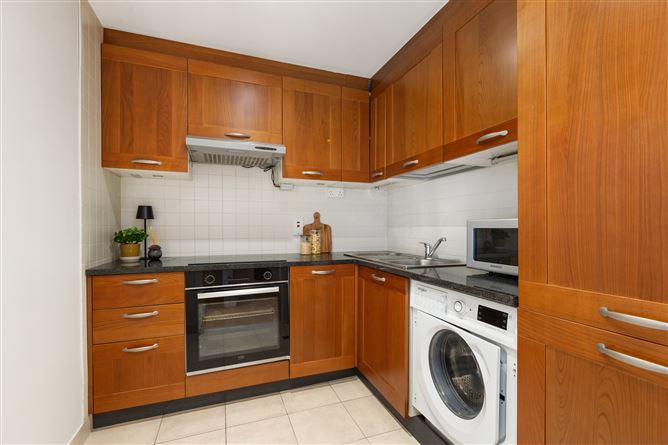 Apartment 206 Longboat Quay North Apartments, Grand Canal Dk, Dublin 2