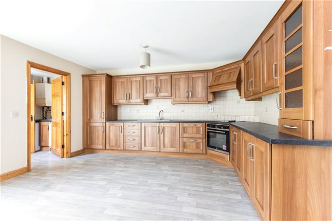 53 Páirc An Dúin, Swellan Lower, Cavan