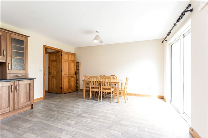 53 Páirc An Dúin, Swellan Lower, Cavan