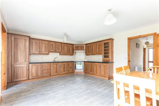 53 Páirc An Dúin, Swellan Lower, Cavan