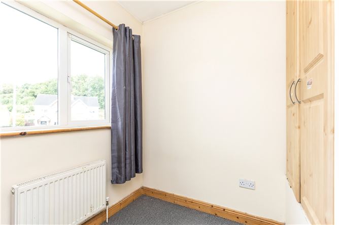 53 Páirc An Dúin, Swellan Lower, Cavan