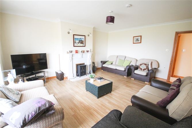 Lake View Farm and Residence on c. 15 Acres / 6.07 HA., Sorrell, Brittas, Dublin