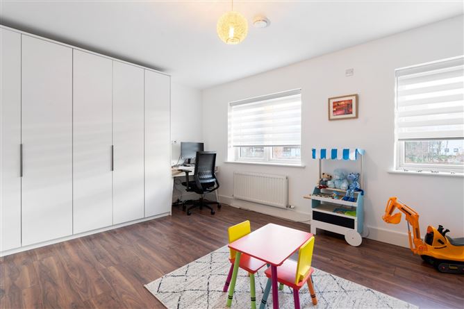 13 Shackleton Crescent, Lucan, Co. Dublin