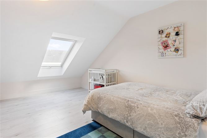 13 Shackleton Crescent, Lucan, Co. Dublin