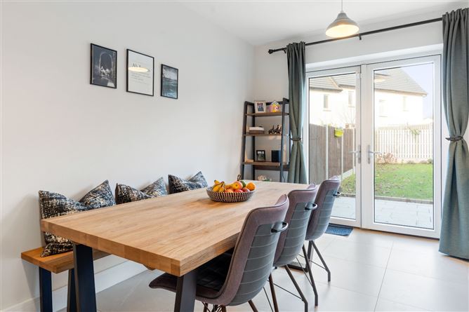 13 Shackleton Crescent, Lucan, Co. Dublin