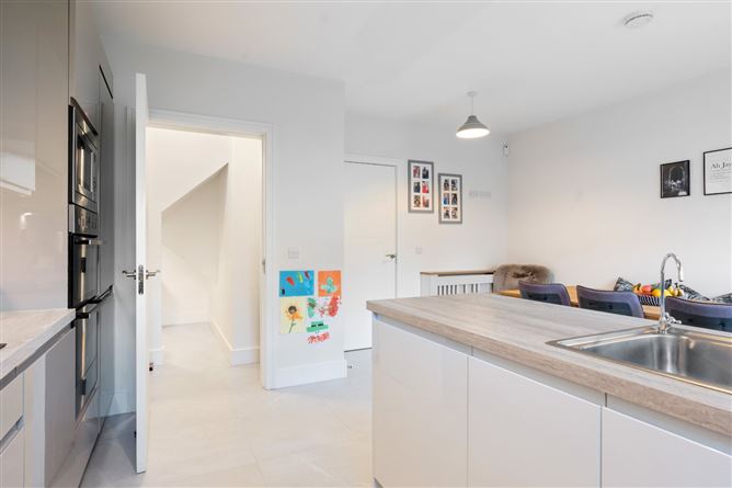 13 Shackleton Crescent, Lucan, Co. Dublin