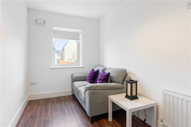 13 Shackleton Crescent, Lucan, Co. Dublin