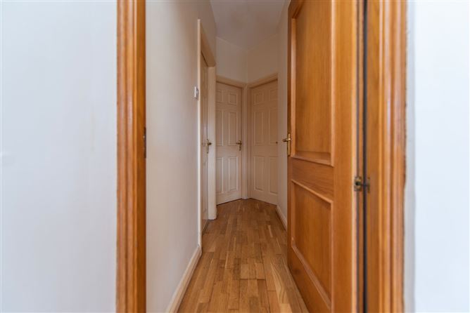 83 Dun Na Carraige, Blackrock, Salthill, Galway