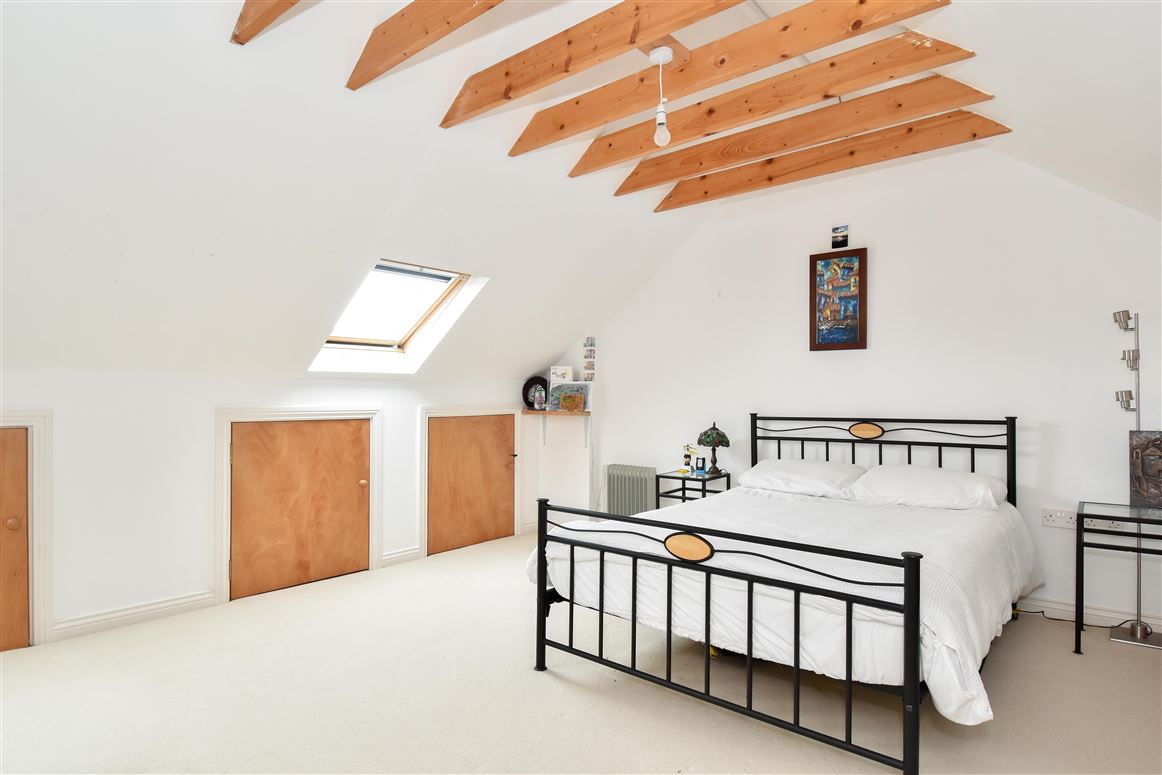 42 An Cimin Mor, Cappagh Road, Galway