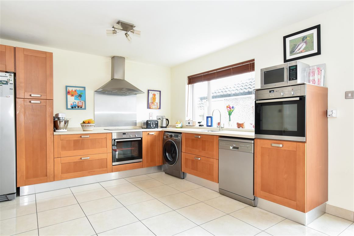 42 An Cimin Mor, Cappagh Road, Galway