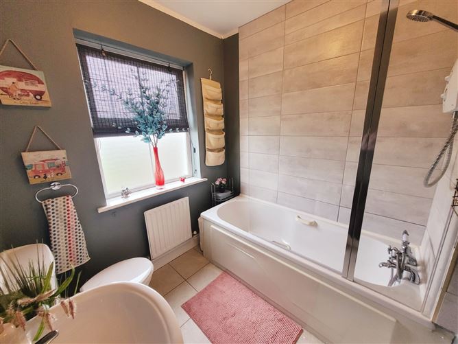 9 Gleann Buí, Ballymacoda, Cork