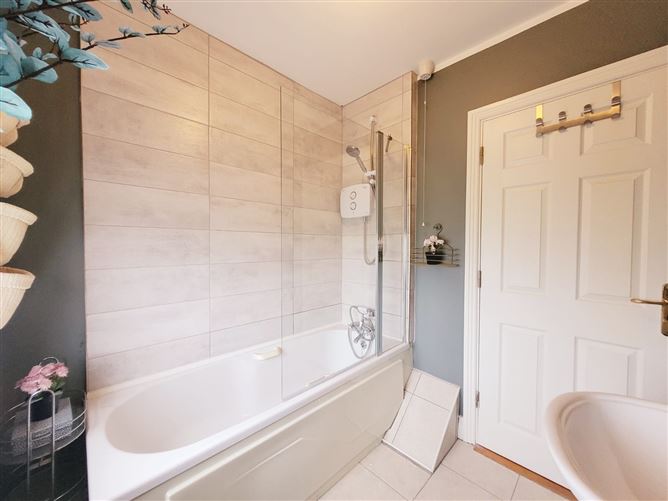 9 Gleann Buí, Ballymacoda, Cork