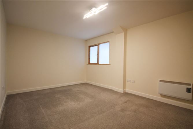 37 Abberley Square, Belgard Road, Tallaght, Dublin 24