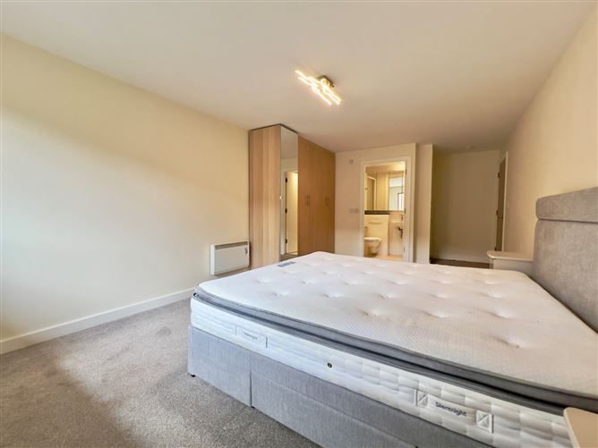 37 Abberley Square, Belgard Road, Tallaght, Dublin 24