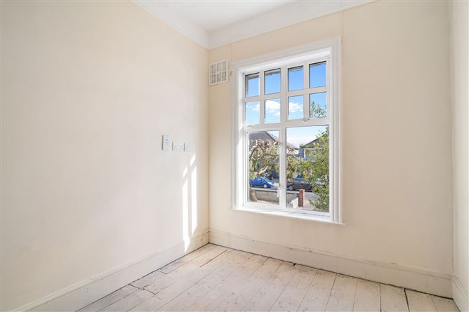 198 Kimmage Road West, Kimmage,   Dublin 12