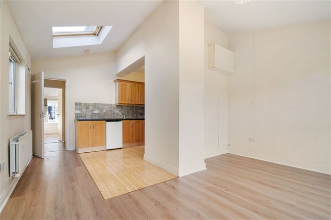 198 Kimmage Road West, Kimmage,   Dublin 12