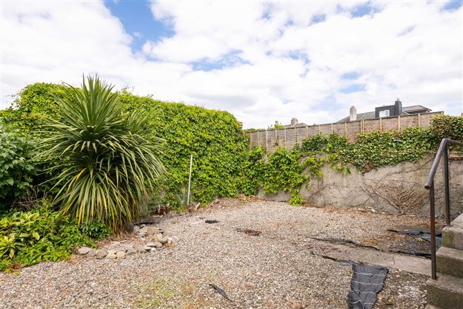 198 Kimmage Road West, Kimmage,   Dublin 12