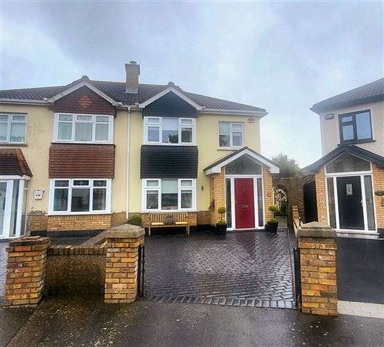 14 Woodlawn View, Santry, Dublin 9 