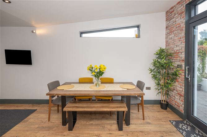 22 The Lawn, Coolroe Meadows, Ballincollig, Cork