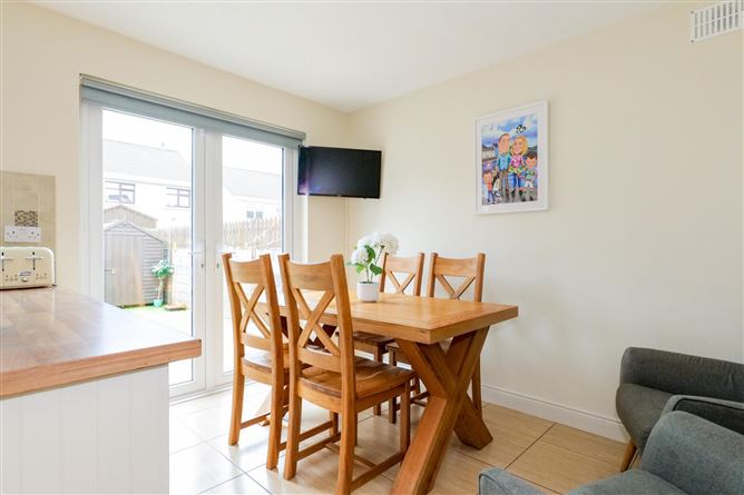 2 Lios Caisil, Ballybrit, Galway