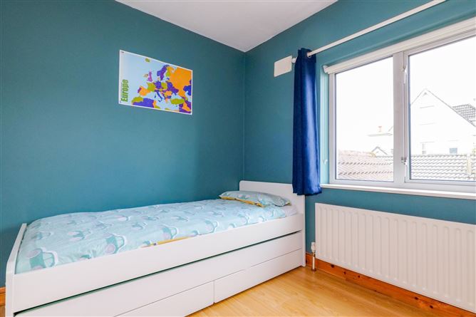 2 Lios Caisil, Ballybrit, Galway
