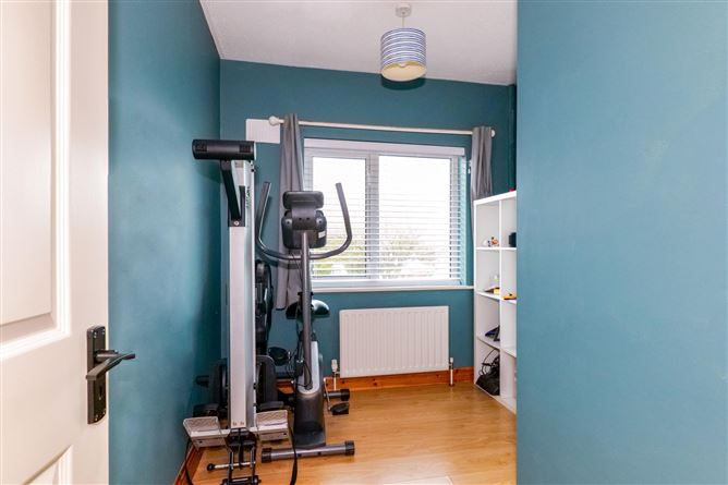 2 Lios Caisil, Ballybrit, Galway