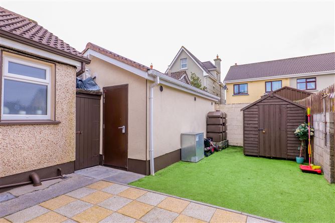 2 Lios Caisil, Ballybrit, Galway