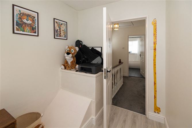 27 Cherrywood Villas, Clondalkin,   Dublin 22