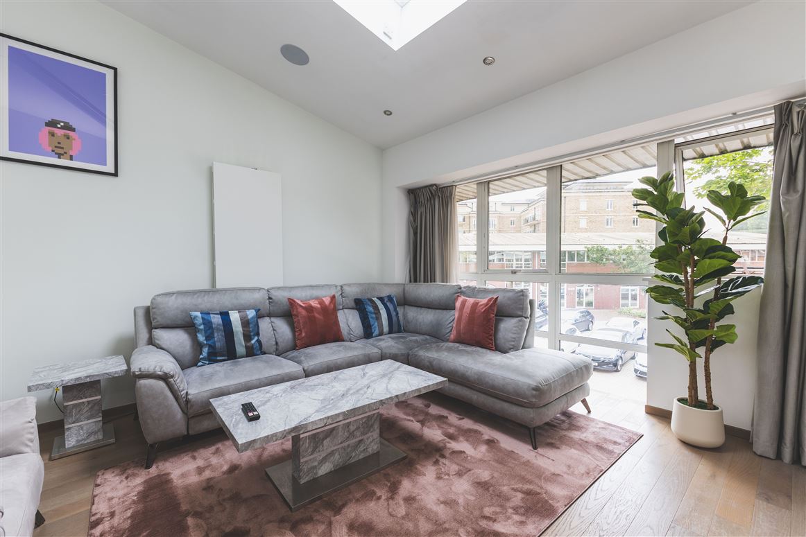 Riverside Comfort,London,Greater London,United Kingdom