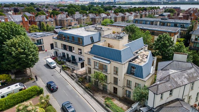 Photo 14 of 17 — Apt 21 Hollybrook Manor, Hollybrook Park, Clontarf, Dublin 3