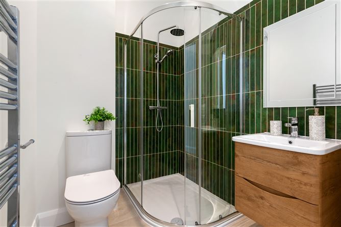 Photo 8 of 17 — Apt 21 Hollybrook Manor, Hollybrook Park, Clontarf, Dublin 3