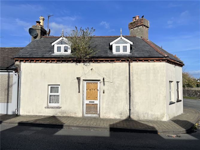 Main image for 33 New Street,Lismore,Co Waterford,P51 EO34