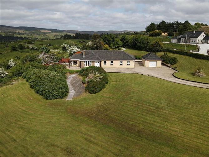 Tullynahaia, Ballinaglera, Carrick-On-Shannon, Leitrim