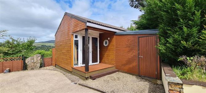 Tullynahaia, Ballinaglera, Carrick-On-Shannon, Leitrim