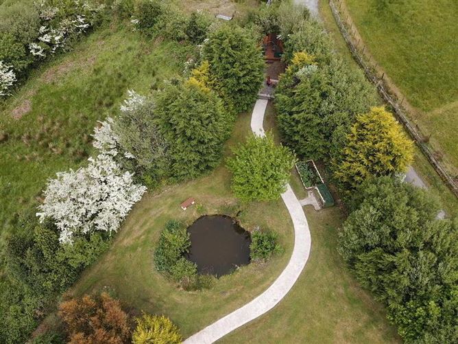 Tullynahaia, Ballinaglera, Carrick-On-Shannon, Leitrim