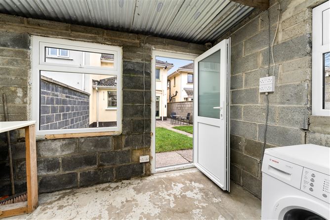 325 CHARLEMONT (Plus Home Office), Drumcondra, Dublin 9